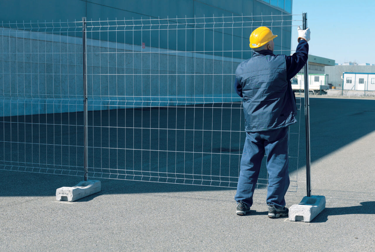 Temporary fencing for construction sites and roadworks Mobiclic